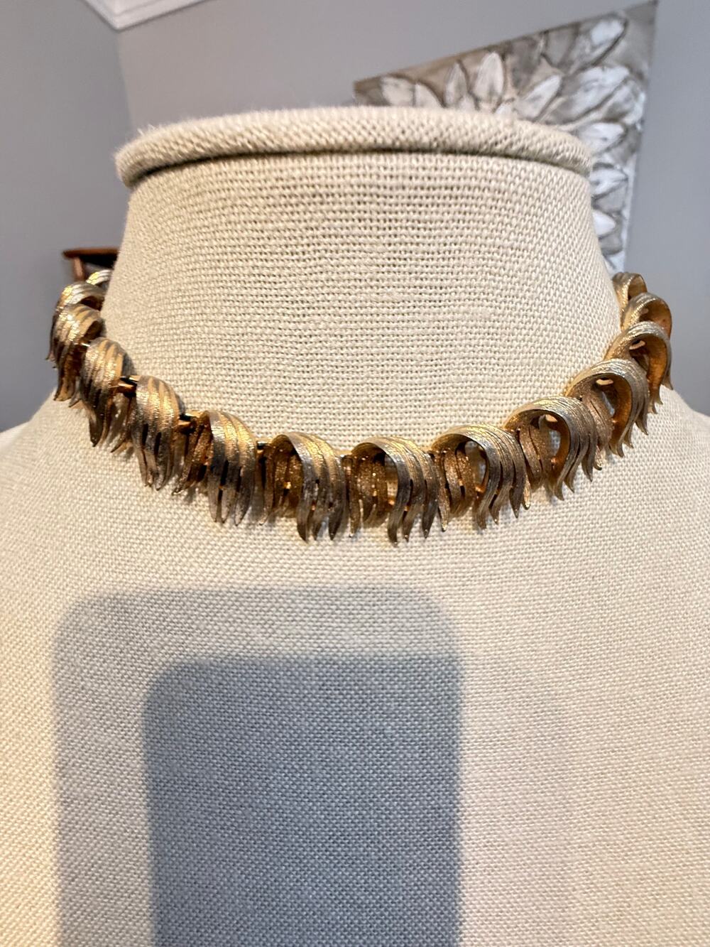 Vintage Lisner Gold Tone Fringe Collar Necklace 15”